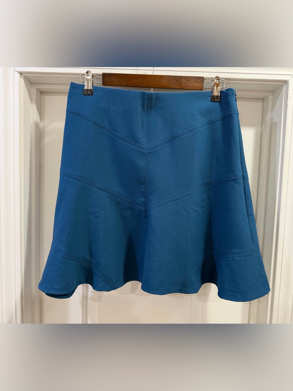 LOFT by Ann Taylor 🆕🆕🆕 Flared  Skirt Size 6